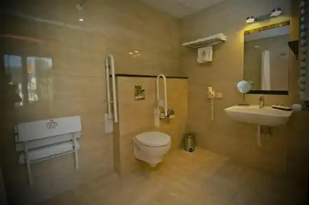 Xavin Wellness & Restaurant - 7