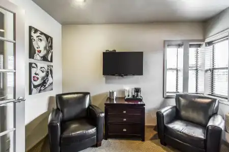 Rodeway Inn & Suites Williams Downtowner - Rte 66 - 7