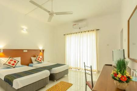 Tamarind Tree Inn. - 29