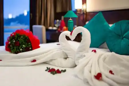 Alisa Luxury Cruise - 17