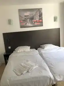 Hôtel De Bordeaux - 80