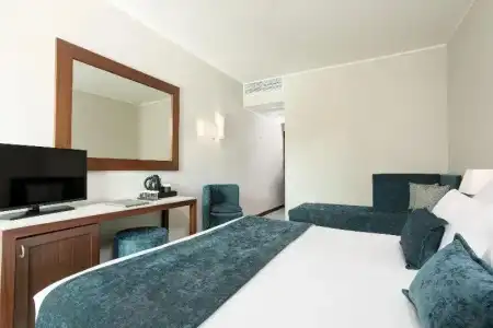 Bellevue & Resort - 119
