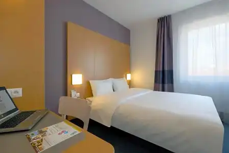 B & B Prague City - 28