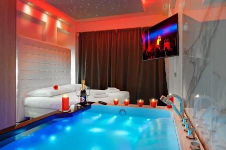 Aura Design & Garden Pool - 38