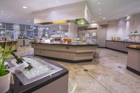 PLAZA Premium Wien - 12