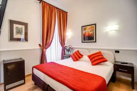 Everest Inn Rome - 4