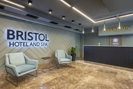 Bristol and Spa Bakuriani - 16