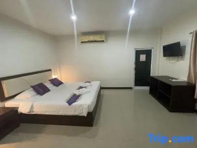 Phuket Airport Villa - 13