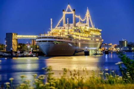 ss Rotterdam & Restaurants - 15