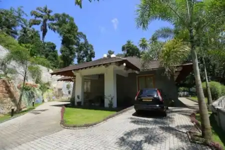 The Sanctuary Boutique Bungalow Kandy - 12