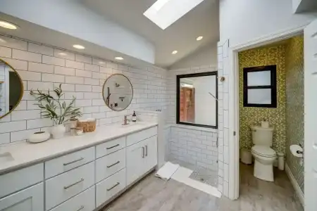 Bakersfield Oasis: Private Pool, Hot Tub & Patio! - 34