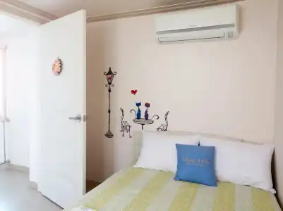 Wow Hills Guest House - 13