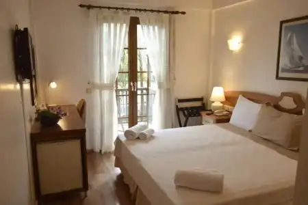 Efe Göcek - 49
