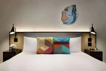 Seville Nomad, in the Unbound Collection by Hyatt - 75