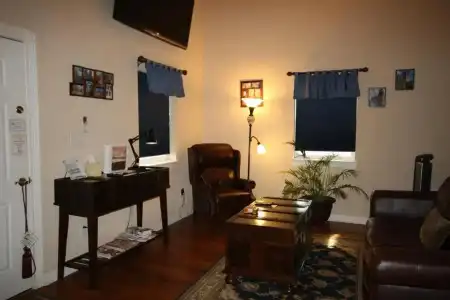Woodrow House Bed & Breakfast - 69