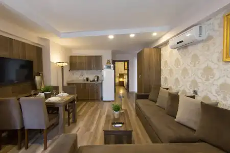 No 139 Apartments - 4