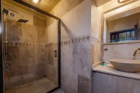 Kayatas Cave Suites - 115