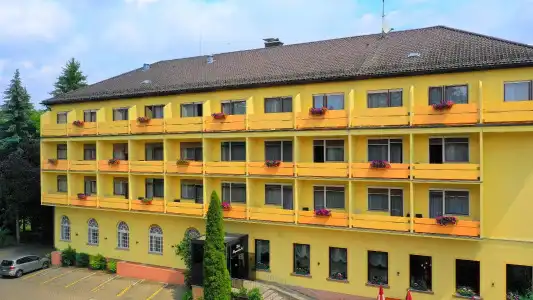 Dösch - Bayerischer Hof - 0