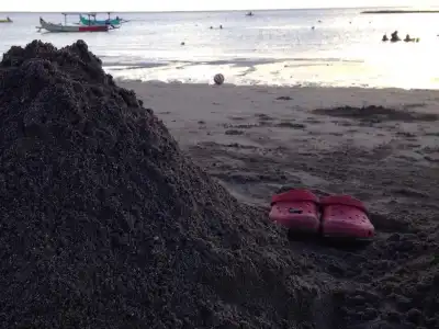 Kuta Beach Stay - 13