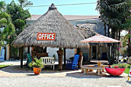 Sunset Cove Beach Resort - 22