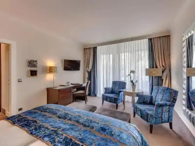Bernstein Villa Kastania - 3