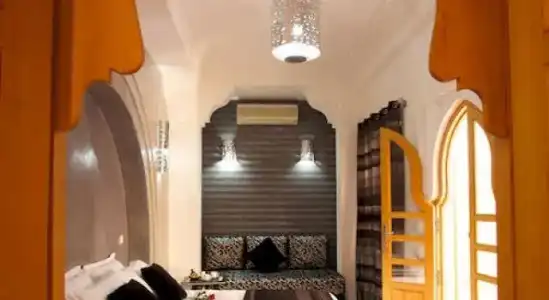 Riad Mazaya - 23