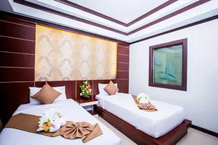 Phi Phi Andaman Beach Resort - 54