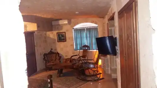 Oread Cave Suites - 112