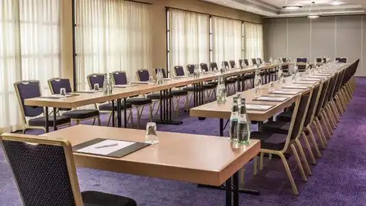 Holiday Inn München Süd - 10