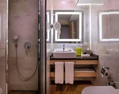 DoubleTree by Hilton Bodrum Marina Vista - 86