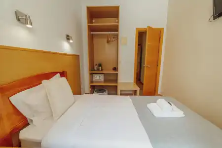 DownTown Guest House - 72