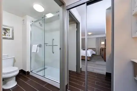 Hampton Inn & Suites By Hilton Calgary- University Northwest - 60