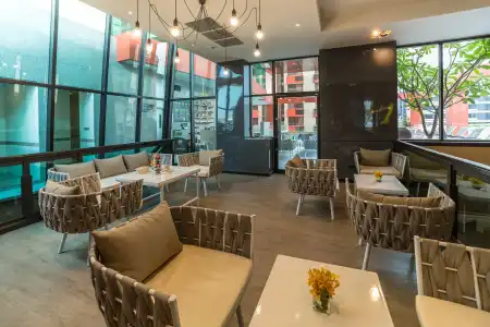Bandara Silom Suites - 2