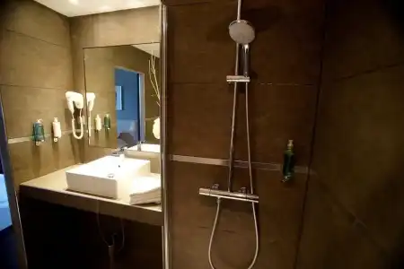 Hôtel de France - 52