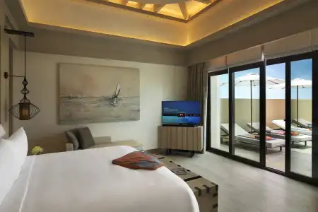 Saadiyat Rotana Resort and Villas - 7
