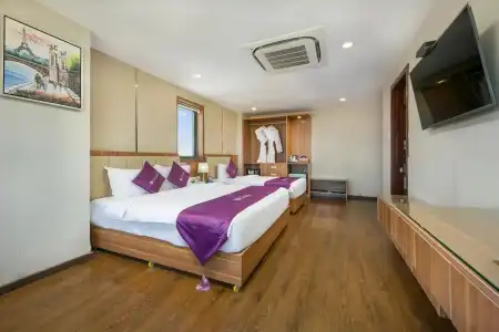 Lavender Riverside - 31
