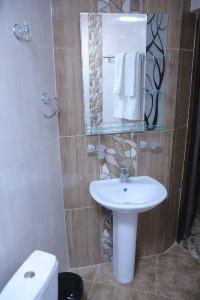 Red Yerevan Center - 24