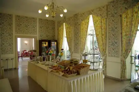 Continental Parkhotel - 13