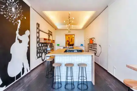 Adagio Hostel Basilica - 23