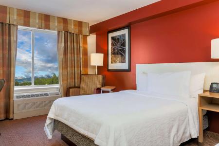 Hilton Garden Inn Anchorage - 3