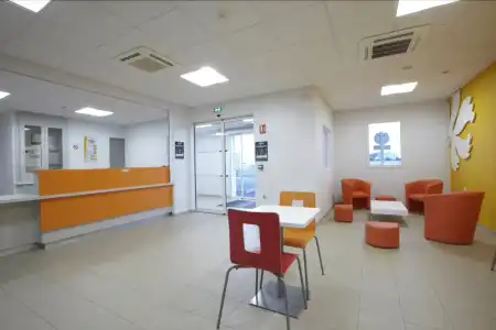Hôtel Première Classe Caen Nord - Mémorial - 14