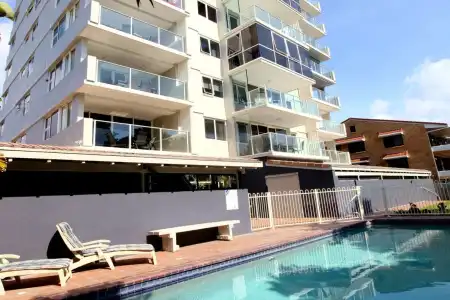 84 The Spit Holiday Apartments - 15