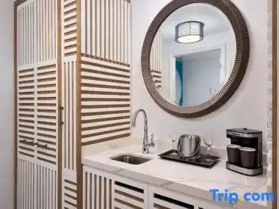 DoubleTree Suites by Hilton Naples - 122