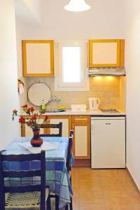 Tilemachos Rooms & Studios - 17