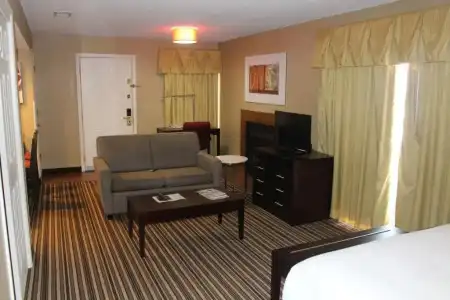 Hawthorn Extended Stay by Wyndham Wichita - 70