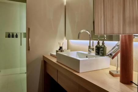 Sir Victor, part of Sircle Collection - 31