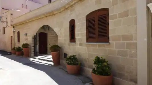 Il Portico - 0