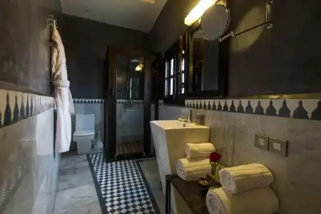 Riad Braya - 46
