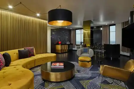 W Minneapolis - The Foshay - 84