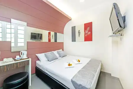 81 Rochor - 38